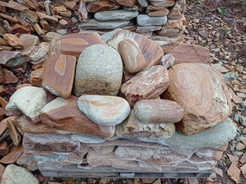 Златолит жёлтый, жёлто-зелёный глыбки и валуны для ланшафтного дизайна купить в Карачаево-Черкесской Республике