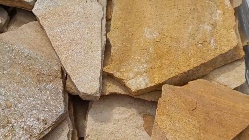 Плитняк златолит жёлтый для цоколя купить в Карачаево-Черкесской Республике