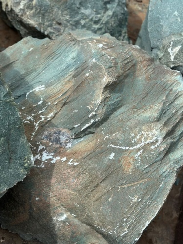 Ландшафтные глыбы зелёные 200-500 килограмм купить в Карачаево-Черкесской Республике