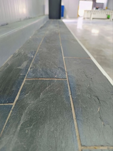 Плитка чёрная из натурального камня фасадная 30 см * 5 см, толщина 7 мм -30 мм купить в Карачаево-Черкесской Республике